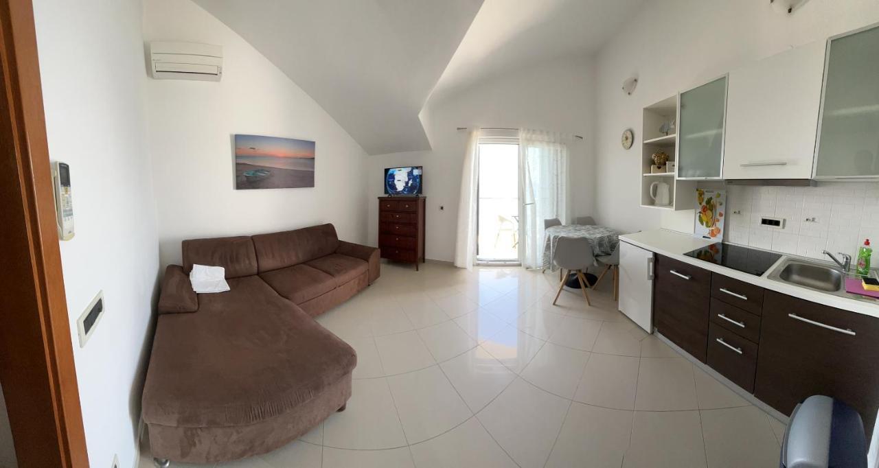 Apartments Pisacic Bibinje Exterior foto
